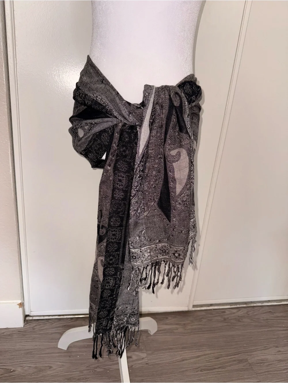 146. Black & gray paisley scarf with fringe #paisley #boho